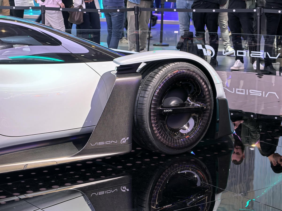  Xiaomi Vision Gran Turismo slika 17.jpg - Ilija Baošić 