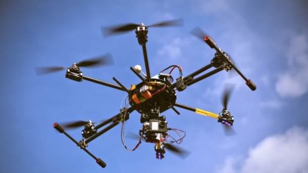  dron letelica 