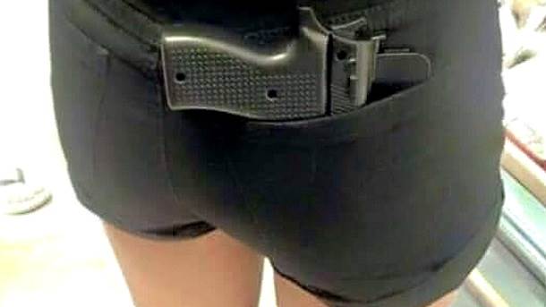   - Gun Case/Amazon web shop. 