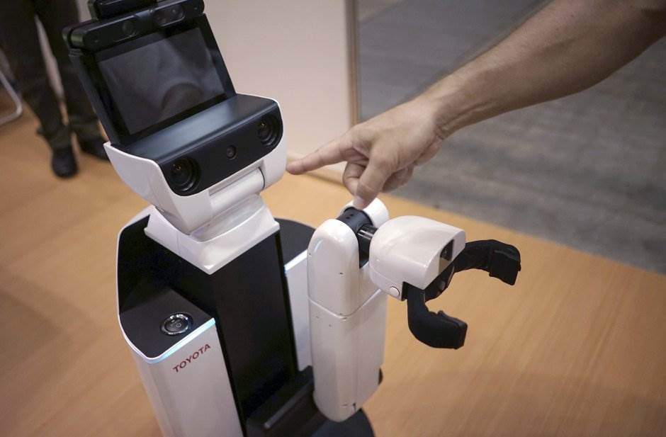 - AP Photo/Eugene Hoshiko    - AP Photo/Eugene Hoshiko