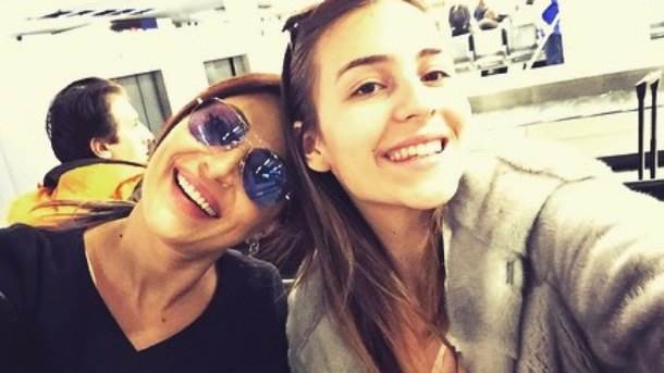   - Instagram/anastasijaraznatovic 