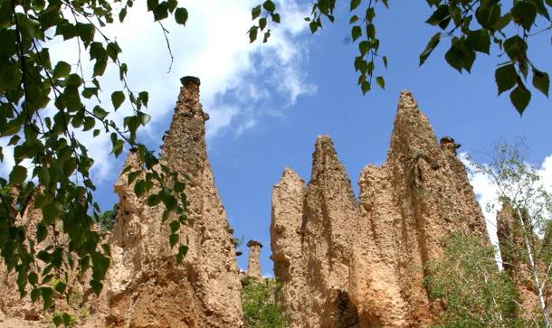   - Mondo/ Goran Sivački 