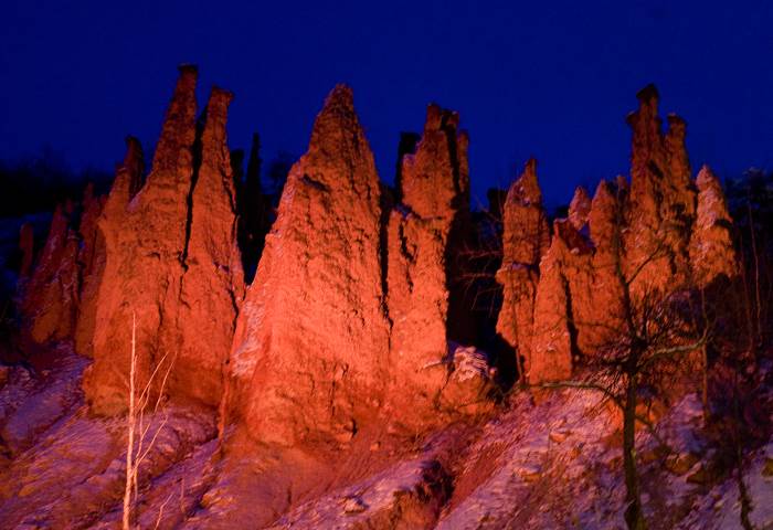   - MONDO/Goran Sivački 