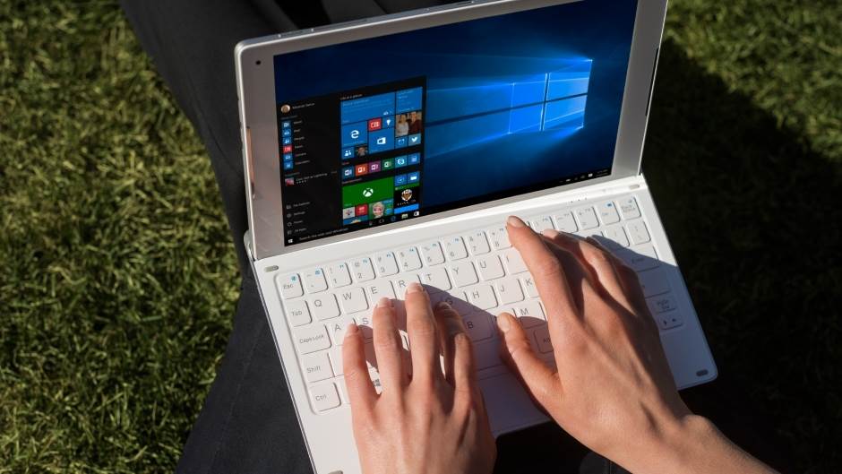   - Alcatel/MONDO MobIT. 