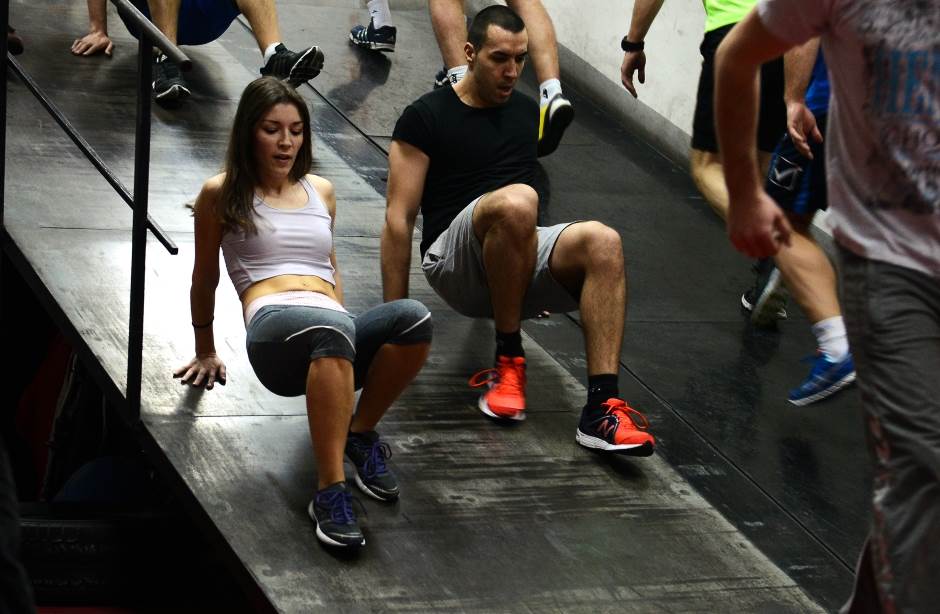 - MONDO/Stafan Stojanović    - MONDO/Stafan Stojanović