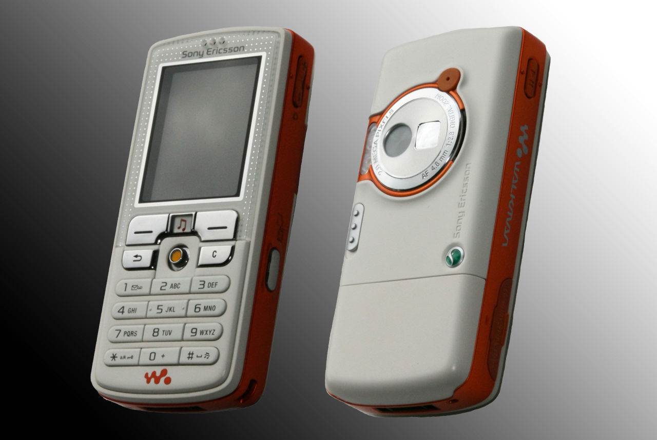  - Promo/Sony Ericsson 