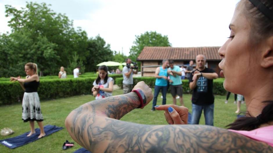 - Promo/Samsung    - Promo/Samsung