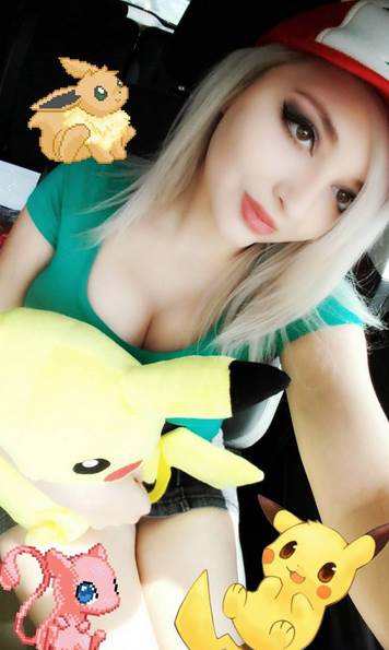   - Instagram/pokemongirls 