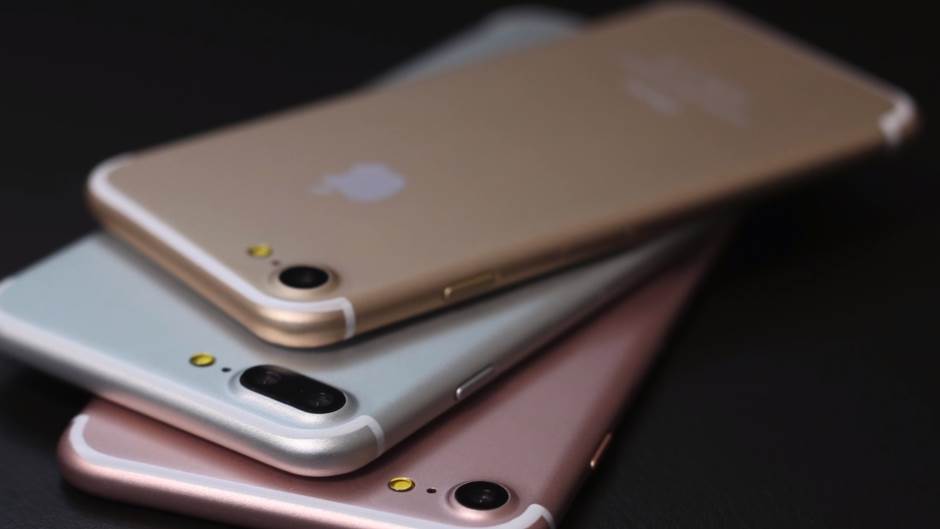   - Screenshot/Youtube 