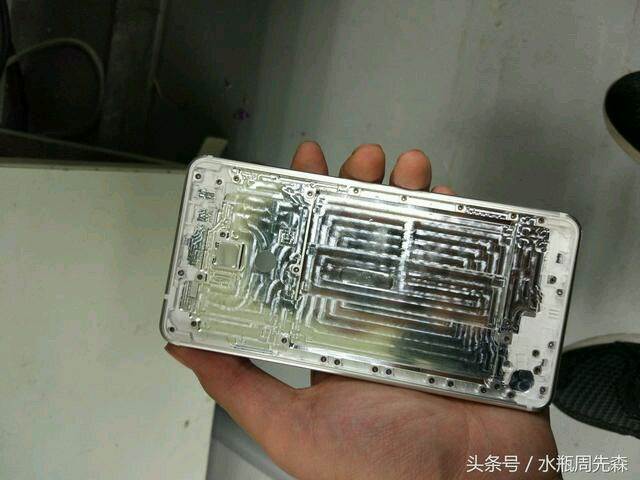- Baidu/Nokia/HMD    - Baidu/Nokia/HMD