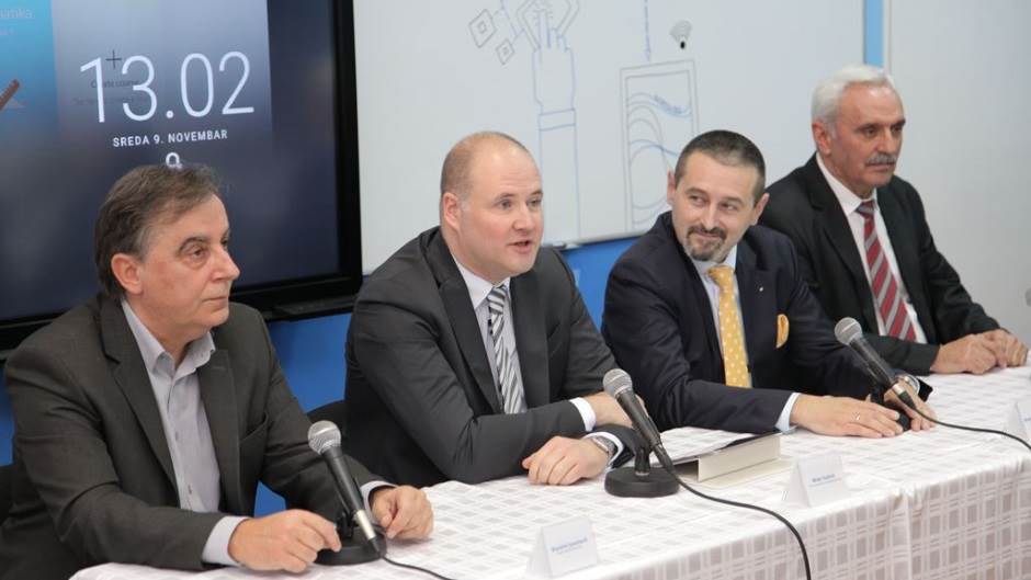 - Samsung Srbija/M. Radosavljević    - Samsung Srbija/M. Radosavljević