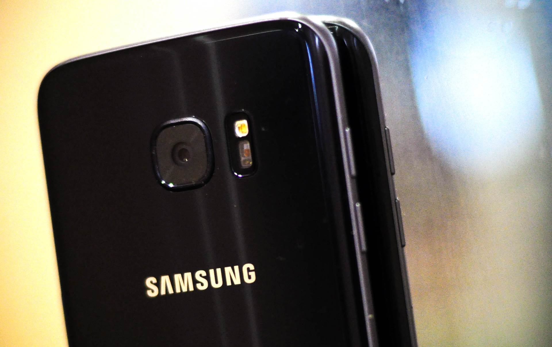   - Mondo/ Stefan Stojanović 