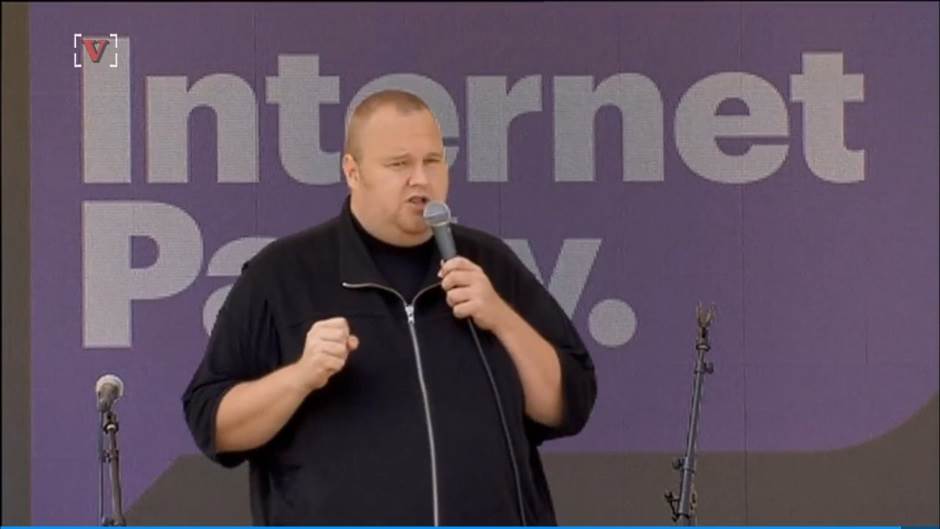   - YouTube/Screenshot 