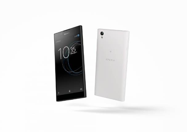 - Promo/Sony    - Promo/Sony