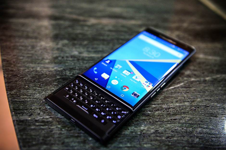   - Mondo/ Stefan Stojanović 