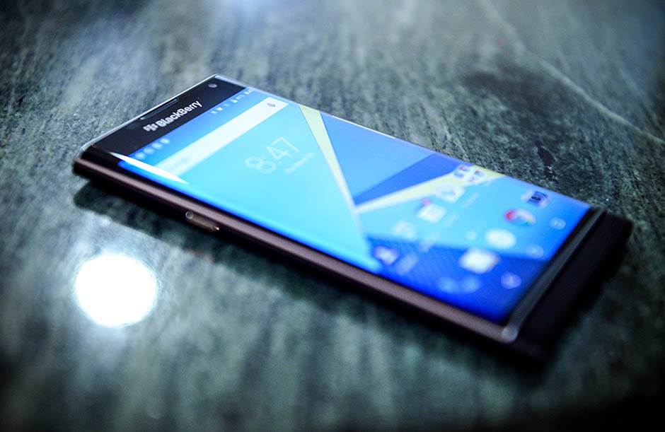   - Mondo/ Stefan Stojanović 