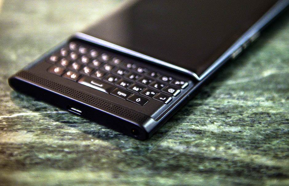   - Mondo/ Stefan Stojanović 