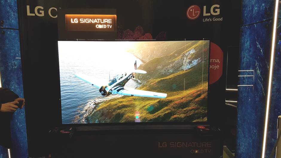   - MONDO portal/LG Srbija 