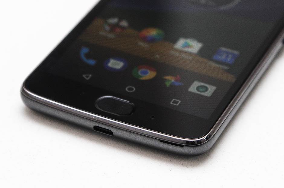   - Mondo/ Stefan Stojanović 