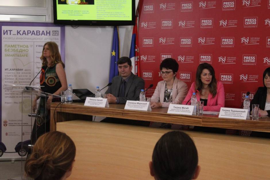   - MONDO/Nikola Naumović 