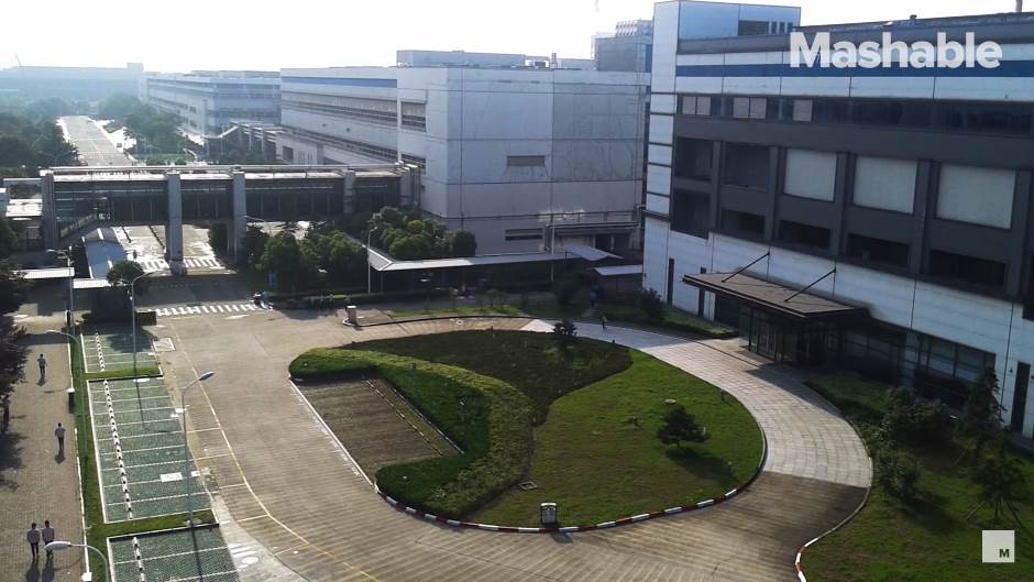   - Screenshot/Youtube 