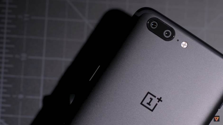 - Screenshot/YouTube/The Verge/OnePlus    - Screenshot/YouTube/The Verge/OnePlus