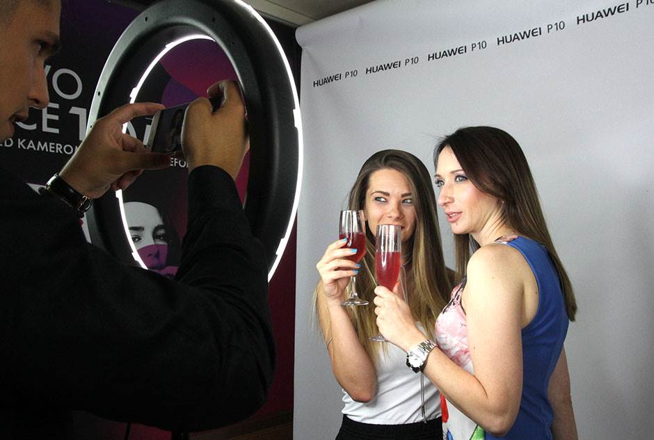 - Mondo/ Goran Sivački    - Mondo/ Goran Sivački