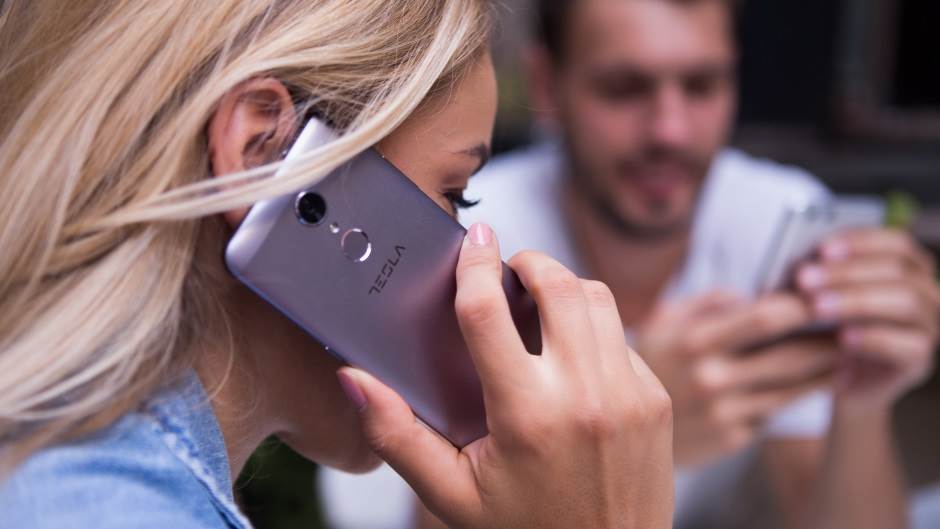   - Promo/Tesla/ComTrade 