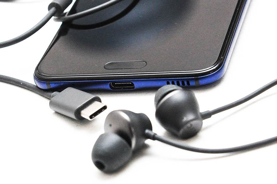   - Mondo/ Stefan Stojanović 