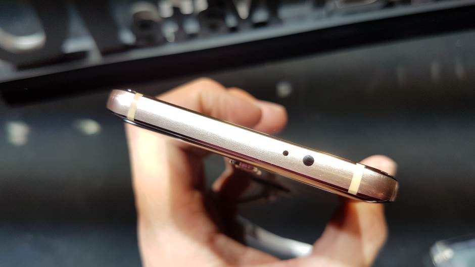   - MONDO / Marko Čavić 