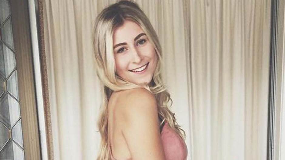   - Toni Keli / Instagram / Facebook / Twitter 