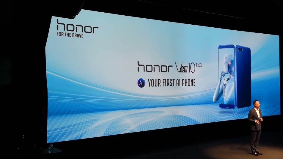 - MONDO portal / Marko Čavić    - MONDO portal / Marko Čavić