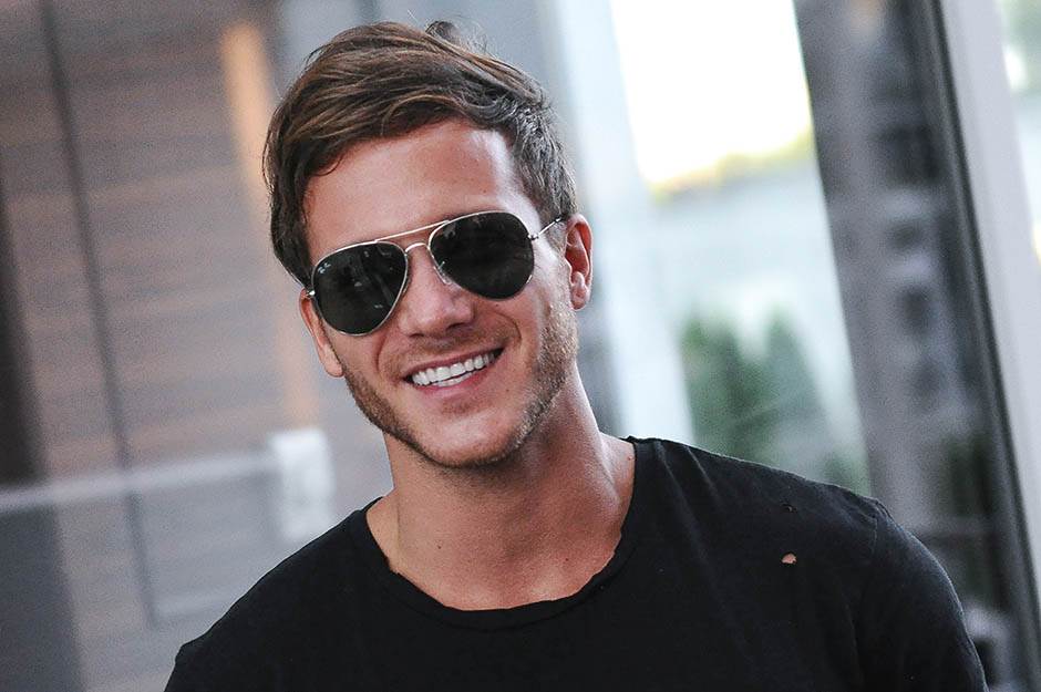   - Mondo/ Stefan Stojanović 