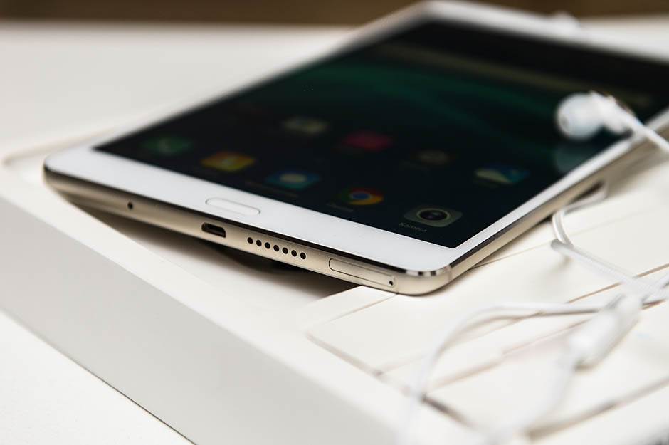   - Mondo/ Stefan Stojanović 