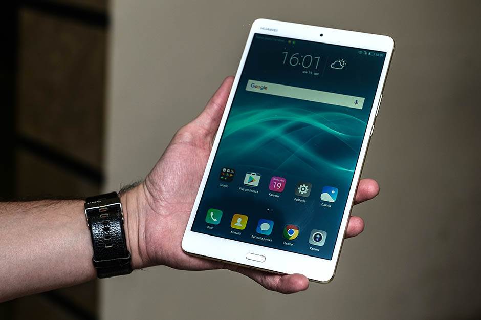   - Mondo/ Stefan Stojanović 