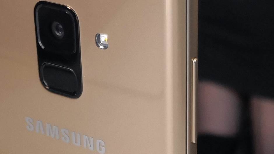 - MONDO portal / Marko Čavić    - MONDO portal / Marko Čavić