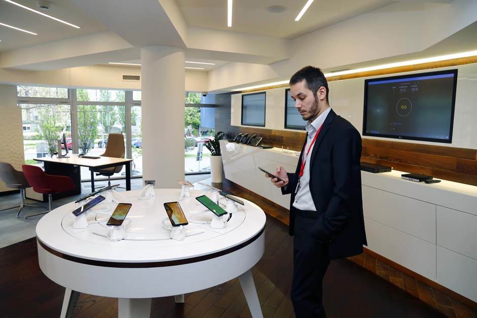 - MONDO/Goran Sivački    - MONDO/Goran Sivački