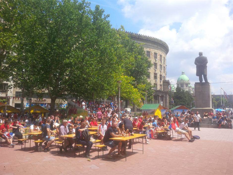 - MONDO/S. Stojanović    - MONDO/S. Stojanović