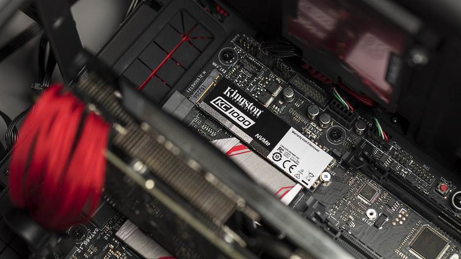  SSD Kingston 