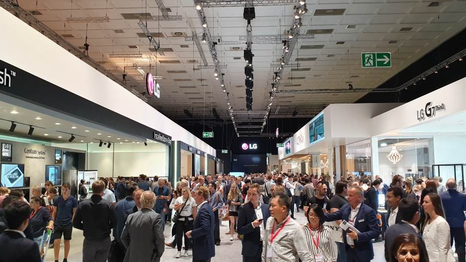   - MONDO portal / Marko Čavić 