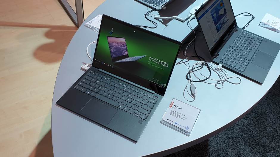 - MONDO portal / Marko Čavić    - MONDO portal / Marko Čavić