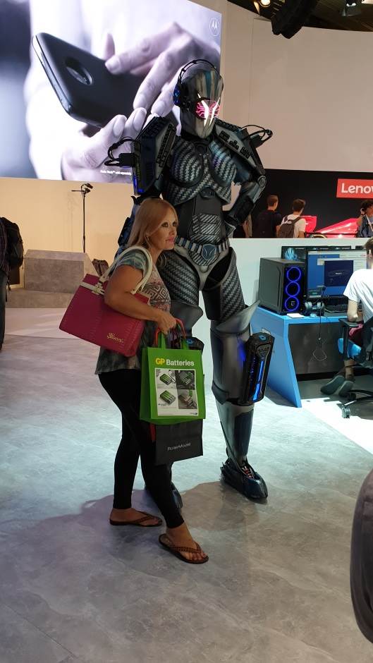   - MONDO portal / Marko Čavić 