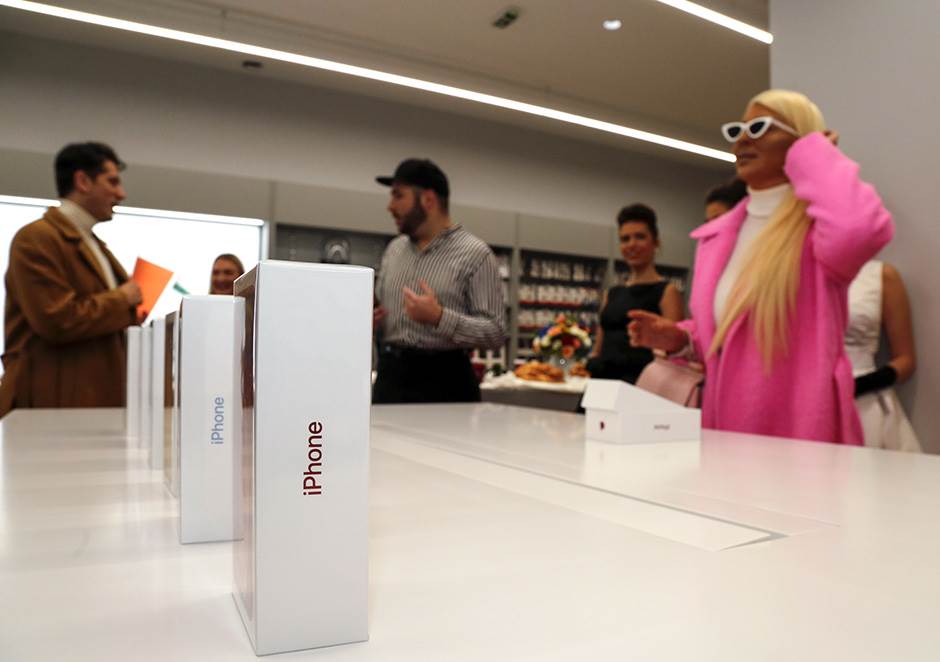   - MONDO/Goran Sivački 