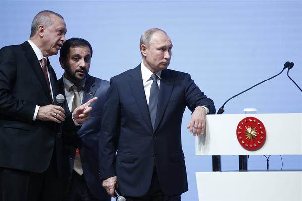   - Tanjug/AP Photo/Lefteris Pitarakis 