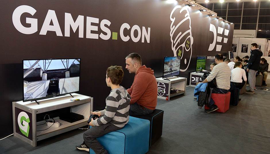 - MONDO/Stefan Stojanović    - MONDO/Stefan Stojanović