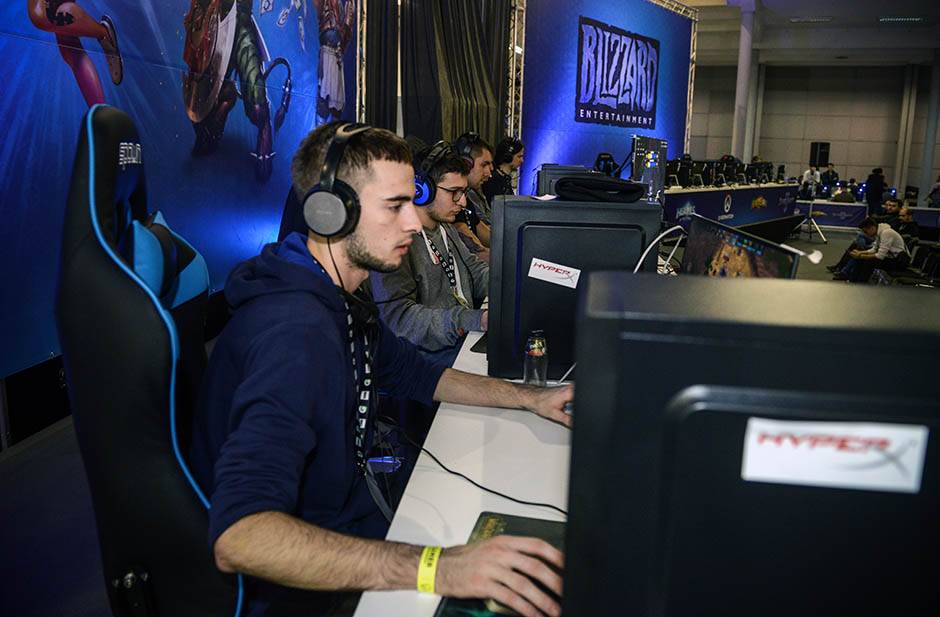 - MONDO/Stefan Stojanović    - MONDO/Stefan Stojanović