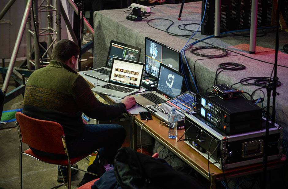 - MONDO/Stefan Stojanović    - MONDO/Stefan Stojanović