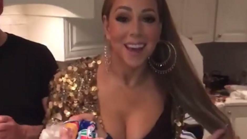   - Instagram/mariahcarey 