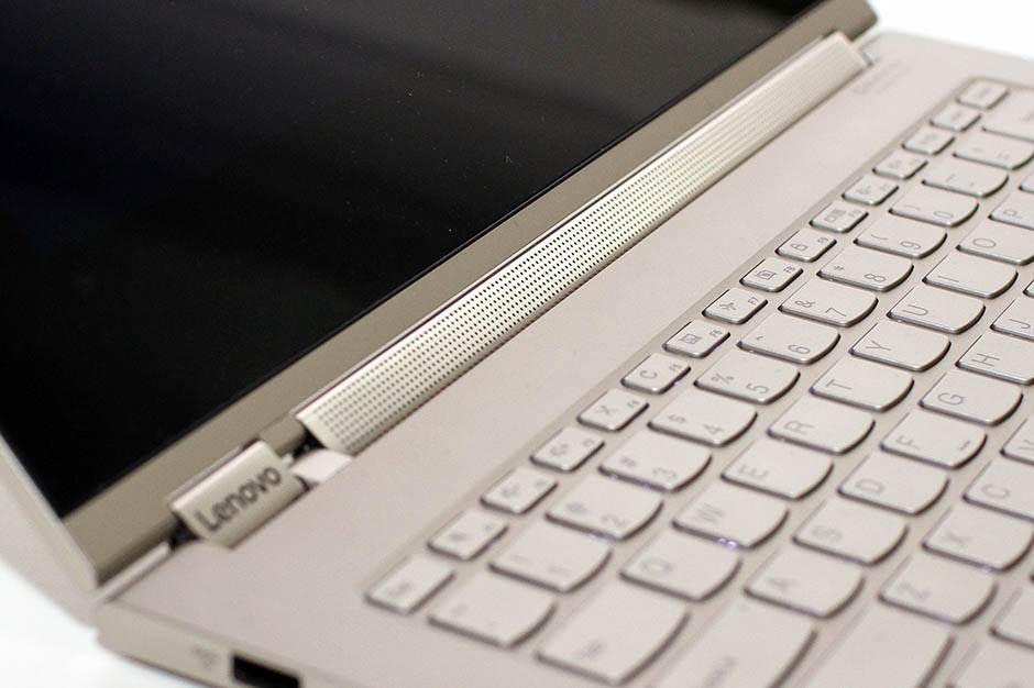   - MONDO/Stefan Stojanović 