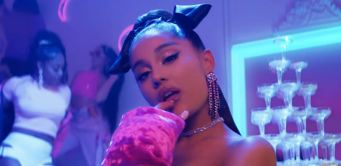   - YouTube/ArianaGrande 